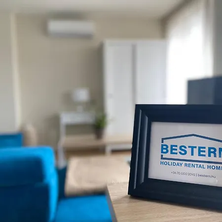 Апартаменты Cosy Inner Getaway 2 Bestern *