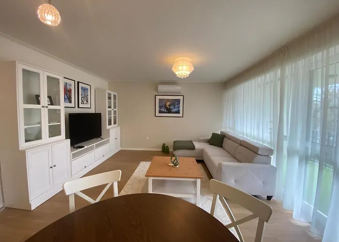 Cosy Inner Getaway 2 Bestern Апартаменты
