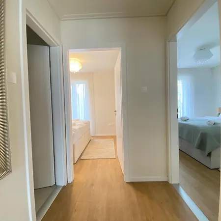 Cosy Inner Getaway 2 Bestern Apartment Szeged